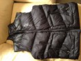 /album/la-mode-%c3%a0-bas-prix-c%27est-ici/veste-sans-manche-imitation-guess-jpg/